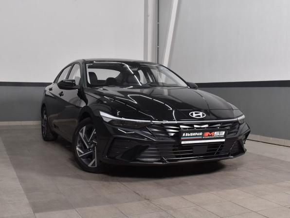 Hyundai Elantra VII (CN7) Рестайлинг с пробегом 2025 года, цена 2 499 995 рублей, 38 км, седан, Автокод Объявления