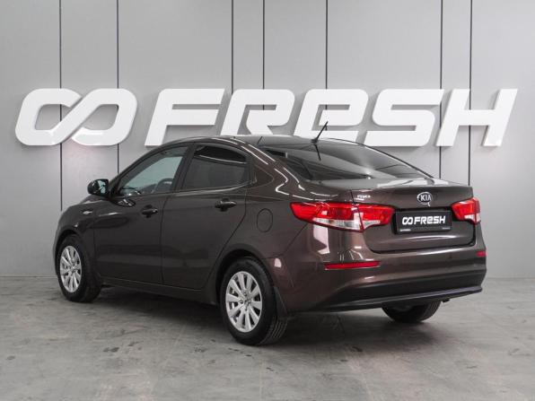 Kia Rio III Рестайлинг с пробегом 2015 года, цена 944 000 рублей, 195434 км, седан, Автокод Объявления