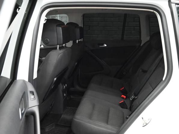Volkswagen Tiguan I Рестайлинг с пробегом 2014 года, цена 1 600 000 рублей, 193267 км, внедорожник, Автокод Объявления
