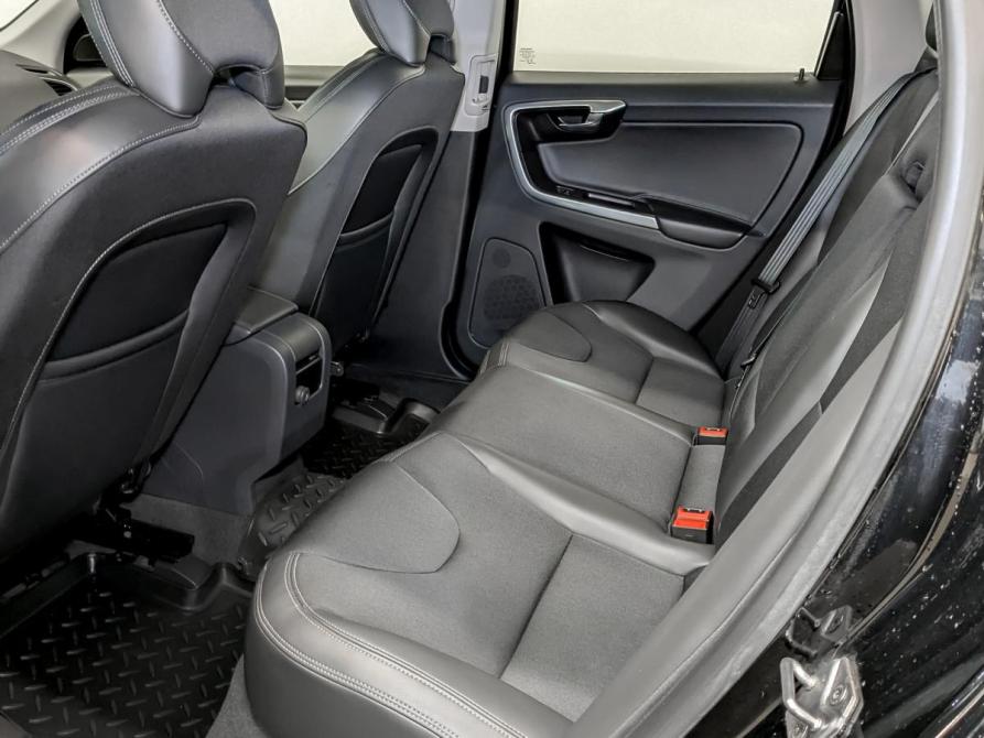 Volvo XC60 I Рестайлинг Москва  - изображение 13