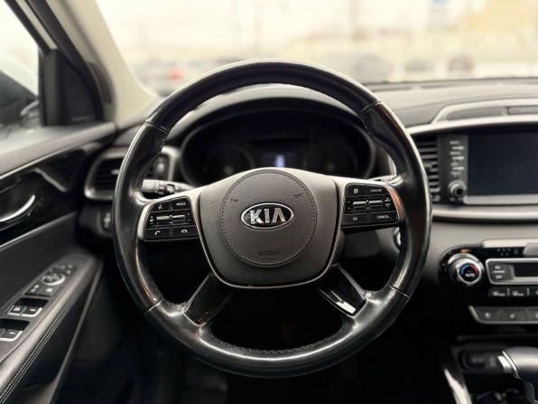 Kia Sorento III Prime Рестайлинг с пробегом 2019 года, цена 2 999 900 рублей, 87185 км, внедорожник, Автокод Объявления