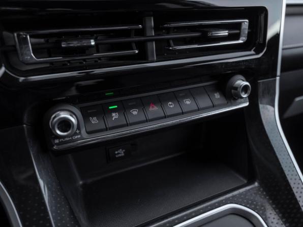 Haval M6 II с пробегом 2023 года, цена 1 795 000 рублей, 62912 км, внедорожник, Автокод Объявления