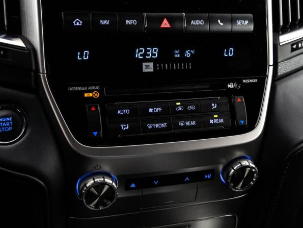 Toyota Land Cruiser 200 Series Рестайлинг 2 с пробегом 2020 года, цена 7 199 000 рублей, 164334 км, внедорожник, Автокод Объявления