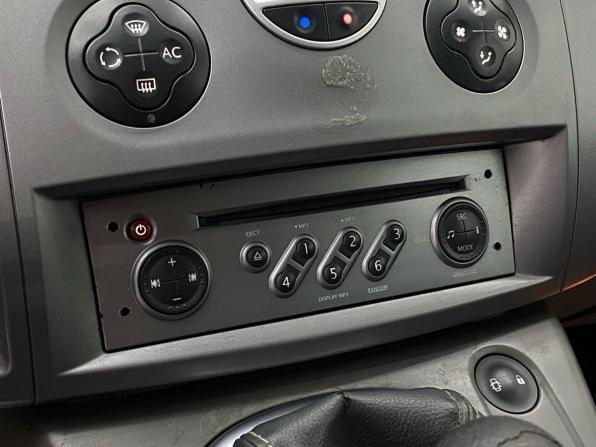Renault Scenic II Рестайлинг с пробегом 2008 года, цена 550 000 рублей, 140039 км, компактвэн, Автокод Объявления