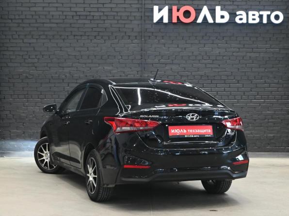 Hyundai Solaris II с пробегом 2018 года, цена 1 150 000 рублей, 172759 км, седан, Автокод Объявления