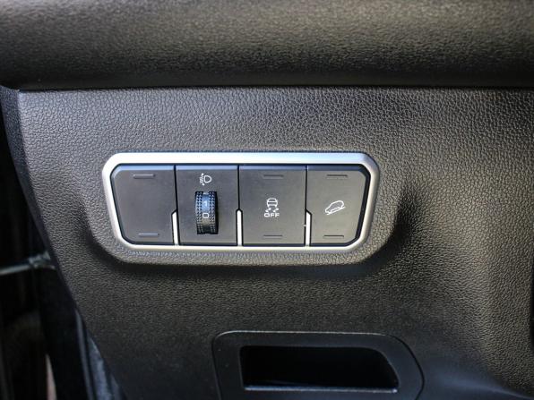 Haval M6 II с пробегом 2024 года, цена 1 690 000 рублей, 41807 км, внедорожник, Автокод Объявления