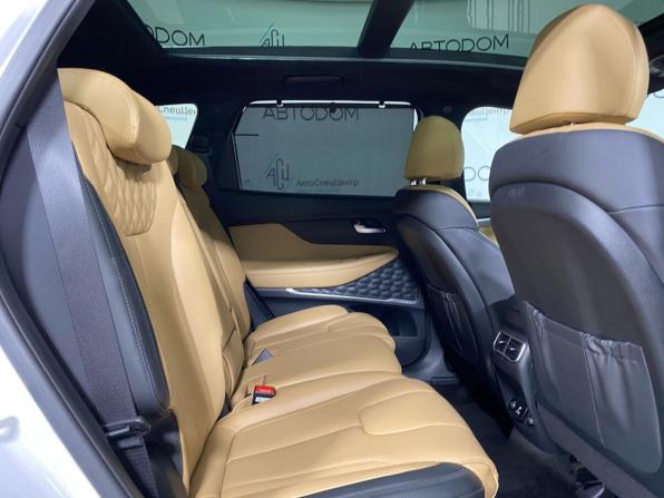 Hyundai Santa Fe IV Рестайлинг с пробегом 2021 года, цена 4 260 000 рублей, 48047 км, внедорожник, Автокод Объявления