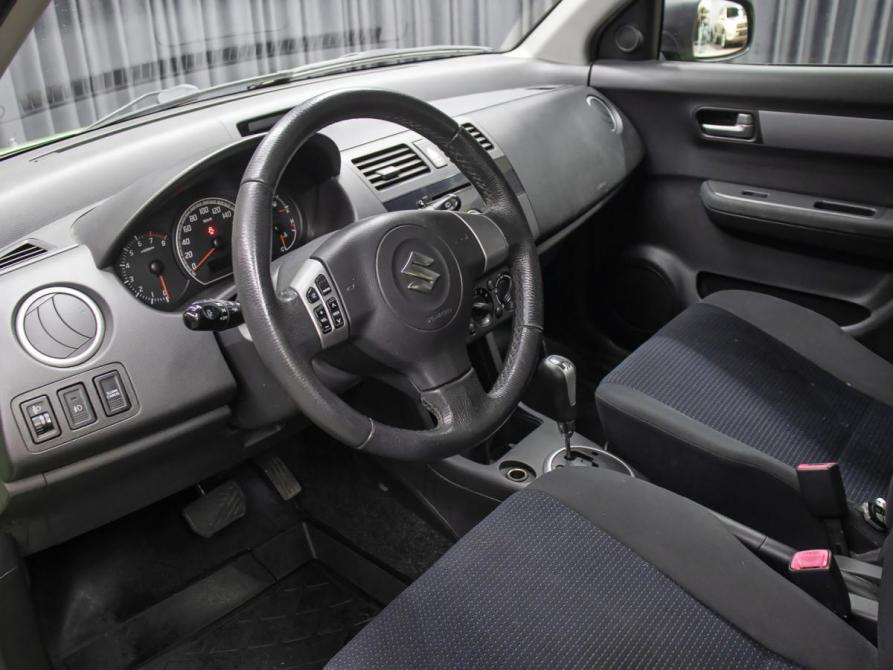 Suzuki Swift III Москва  - изображение 13