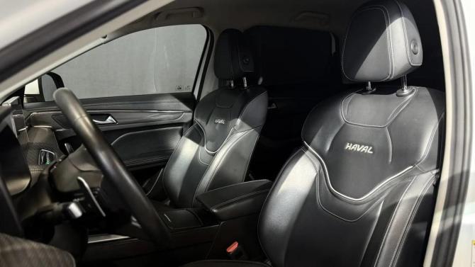 Haval Jolion I с пробегом 2021 года, цена 1 790 000 рублей, 89378 км, внедорожник, Автокод Объявления