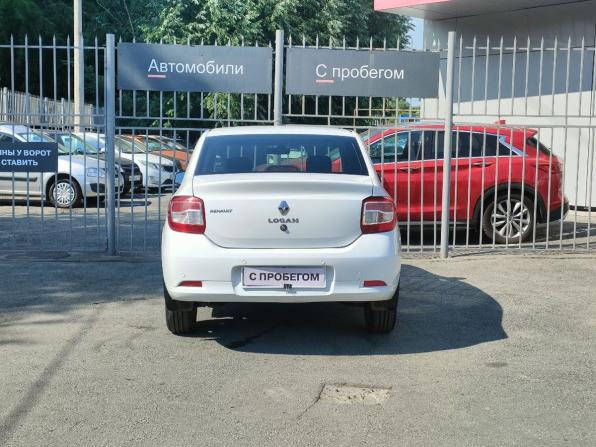 Renault Logan II с пробегом 2015 года, цена 699 000 рублей, 168000 км, седан, Автокод Объявления
