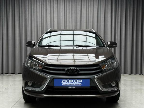 Lada (ВАЗ) Vesta I с пробегом 2021 года, цена 1 299 000 рублей, 58000 км, универсал, Автокод Объявления
