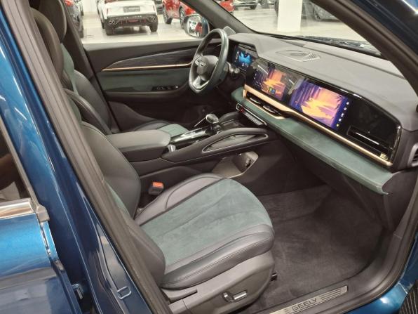 Geely Monjaro I с пробегом 2023 года, цена 3 170 000 рублей, 40032 км, внедорожник, Автокод Объявления