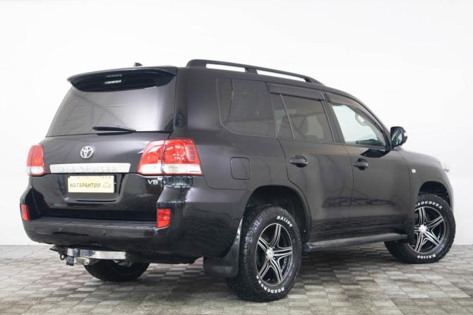 Toyota Land Cruiser 200 Series с пробегом 2009 года, цена 3 449 000 рублей, 318000 км, внедорожник, Автокод Объявления