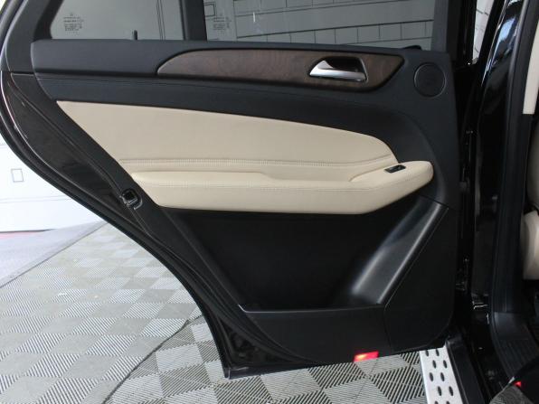 Mercedes-Benz GLE I (W166) с пробегом 2018 года, цена 4 200 000 рублей, 132148 км, внедорожник, Автокод Объявления
