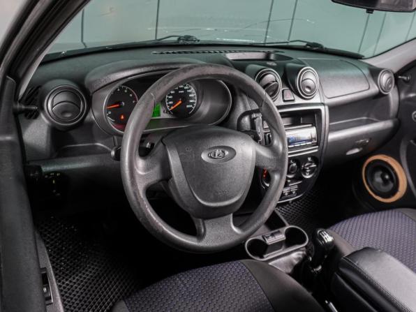 Lada (ВАЗ) Granta I с пробегом 2014 года, цена 499 000 рублей, 180309 км, седан, Автокод Объявления