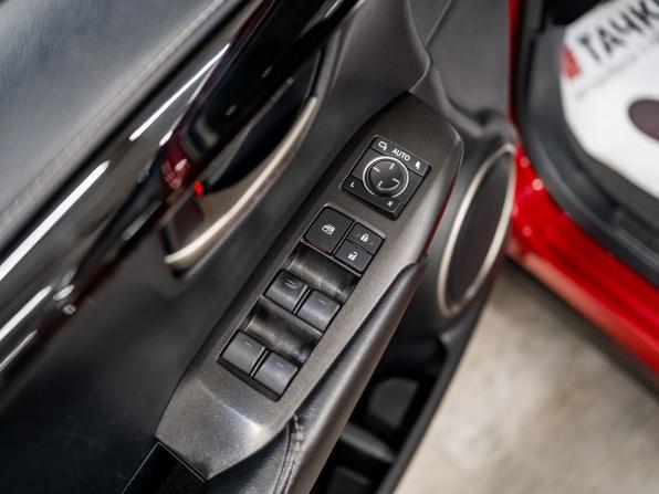 Lexus NX I с пробегом 2015 года, цена 2 470 000 рублей, 98264 км, внедорожник, Автокод Объявления