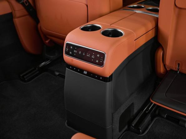 Новый Li Auto (Lixiang) L9 I Рестайлинг 2026 года, цена 12 090 000 рублей, внедорожник, Автокод Объявления