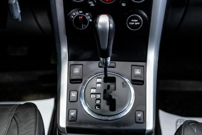 Suzuki Grand Vitara II Рестайлинг с пробегом 2010 года, цена 960 000 рублей, 239000 км, внедорожник, Автокод Объявления