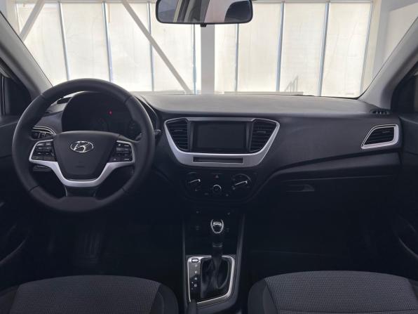 Hyundai Solaris II с пробегом 2019 года, цена 1 440 000 рублей, 106148 км, седан, Автокод Объявления