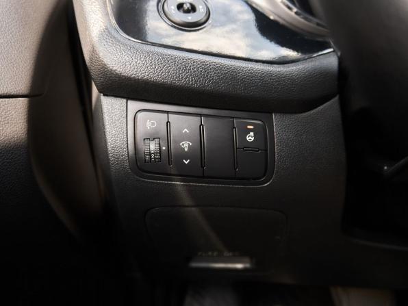 Kia Ceed II с пробегом 2013 года, цена 1 050 000 рублей, 216303 км, универсал, Автокод Объявления