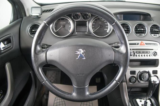 Peugeot 308 I Рестайлинг с пробегом 2012 года, цена 649 000 рублей, 228000 км, хэтчбек, Автокод Объявления