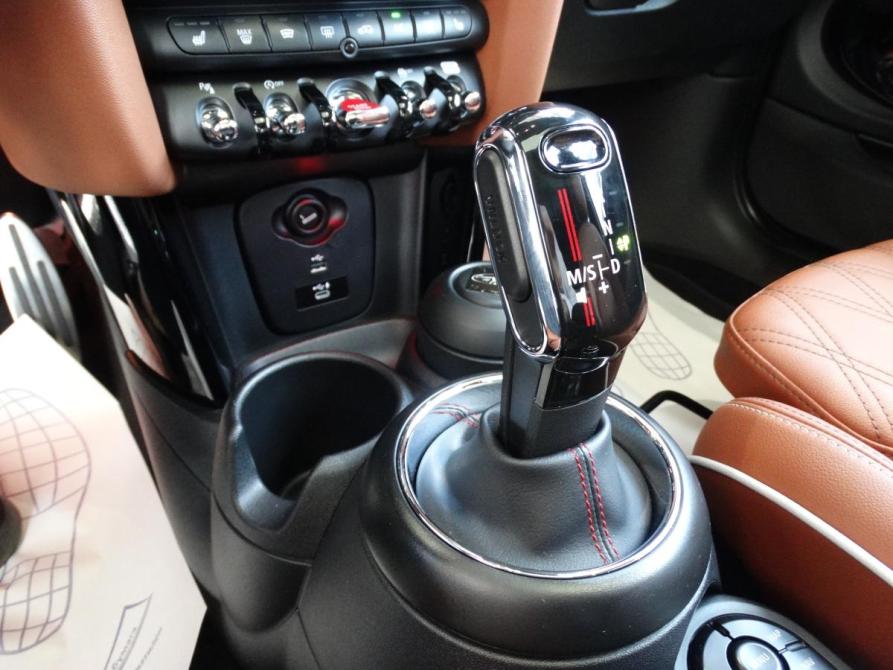 Mini Hatch III (F55/F56) Рестайлинг Москва  - изображение 18