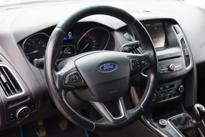 Ford Focus III Рестайлинг с пробегом 2017 года, цена 999 000 рублей, 144000 км, хэтчбек, Автокод Объявления