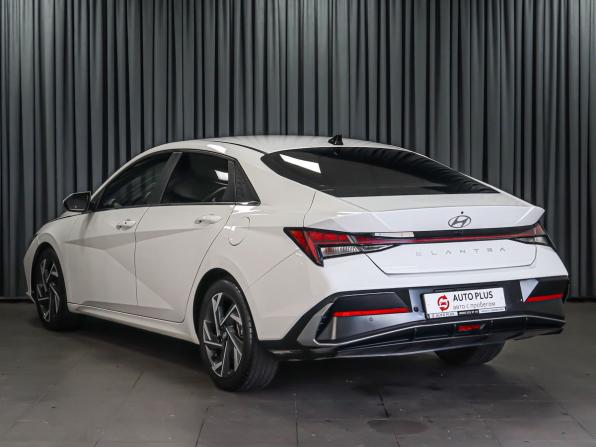 Hyundai Elantra VII (CN7) Рестайлинг с пробегом 2023 года, цена 1 999 000 рублей, 66021 км, седан, Автокод Объявления