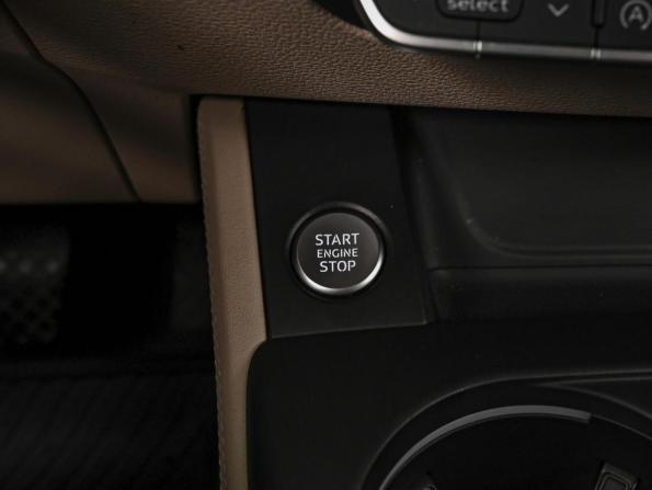 Audi A5 II (F5) с пробегом 2016 года, цена 2 498 000 рублей, 218043 км, лифтбек, Автокод Объявления