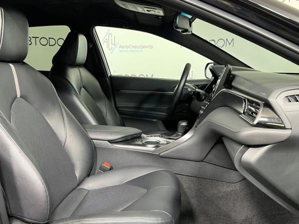Toyota Camry VIII (XV70) Рестайлинг с пробегом 2021 года, цена 3 139 000 рублей, 57940 км, седан, Автокод Объявления
