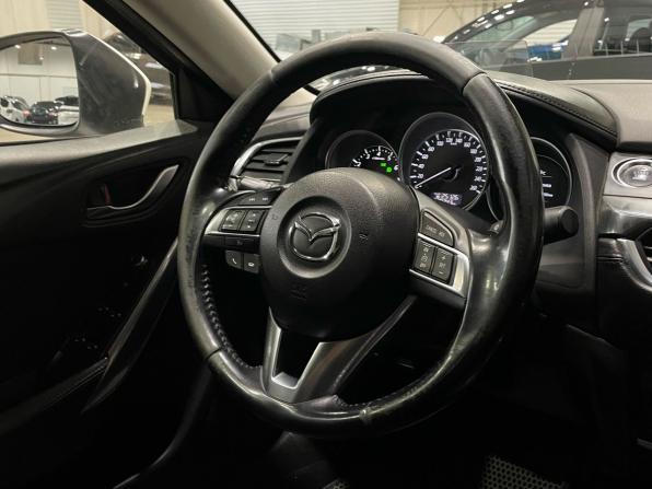 Mazda 6 III (GJ) Рестайлинг с пробегом 2015 года, цена 1 540 000 рублей, 230000 км, седан, Автокод Объявления