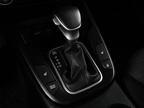 Kia Soul III с пробегом 2022 года, цена 2 369 000 рублей, 40602 км, хэтчбек, Автокод Объявления