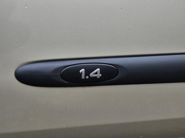 Renault Symbol I Рестайлинг 2 с пробегом 2008 года, цена 283 000 рублей, 151000 км, седан, Автокод Объявления