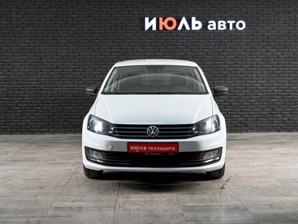 Volkswagen Polo V Рестайлинг с пробегом 2016 года, цена 1 130 000 рублей, 109368 км, седан, Автокод Объявления