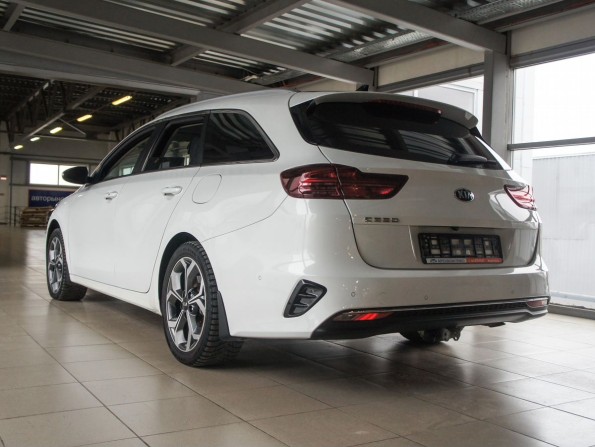 Kia Ceed III с пробегом 2018 года, цена 1 625 000 рублей, 142000 км, универсал, Автокод Объявления