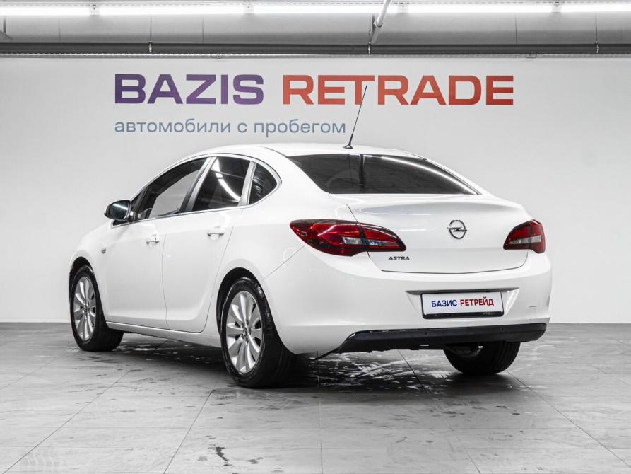Opel Astra J Рестайлинг Тюмень  - изображение 8