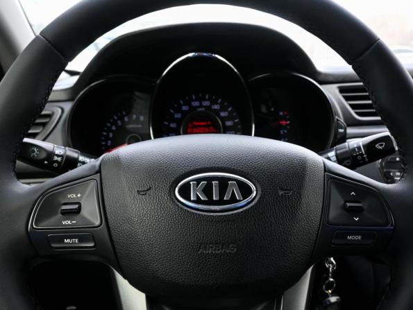 Kia Rio III с пробегом 2012 года, цена 867 030 рублей, 192590 км, седан, Автокод Объявления