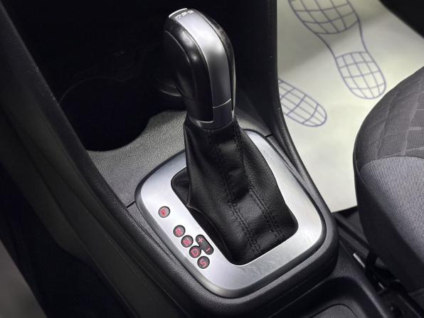 Volkswagen Polo V Рестайлинг с пробегом 2018 года, цена 1 195 000 рублей, 112888 км, седан, Автокод Объявления