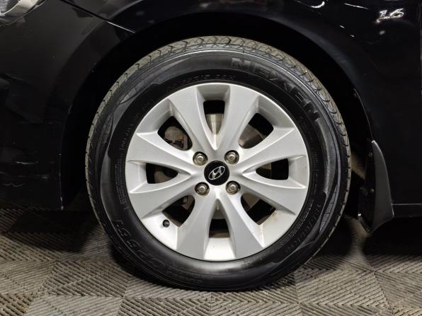 Hyundai Solaris I Рестайлинг с пробегом 2016 года, цена 989 000 рублей, 82271 км, седан, Автокод Объявления