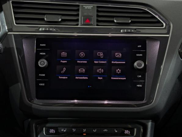 Volkswagen Tiguan II с пробегом 2018 года, цена 3 050 000 рублей, 84489 км, внедорожник, Автокод Объявления