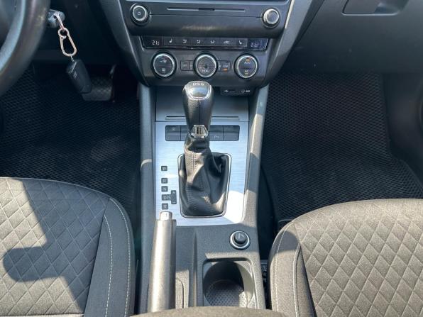 Skoda Octavia III (A7) с пробегом 2016 года, цена 1 552 000 рублей, 112088 км, лифтбек, Автокод Объявления