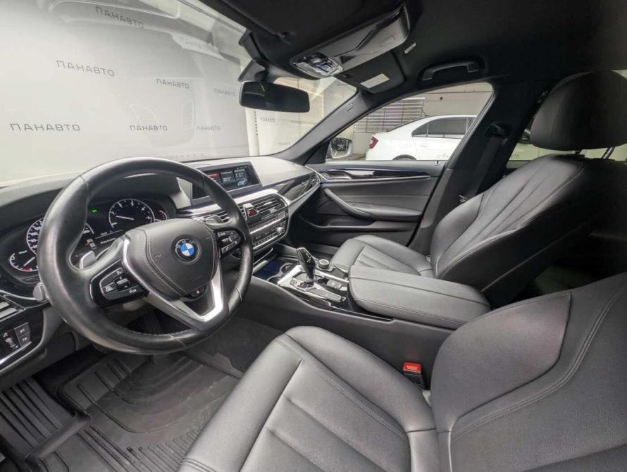 BMW 5 серии VII (G30/G31/G38) Москва  - изображение 9