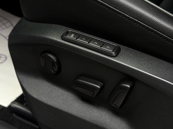 Volkswagen Tiguan II с пробегом 2018 года, цена 2 999 000 рублей, 112820 км, внедорожник, Автокод Объявления
