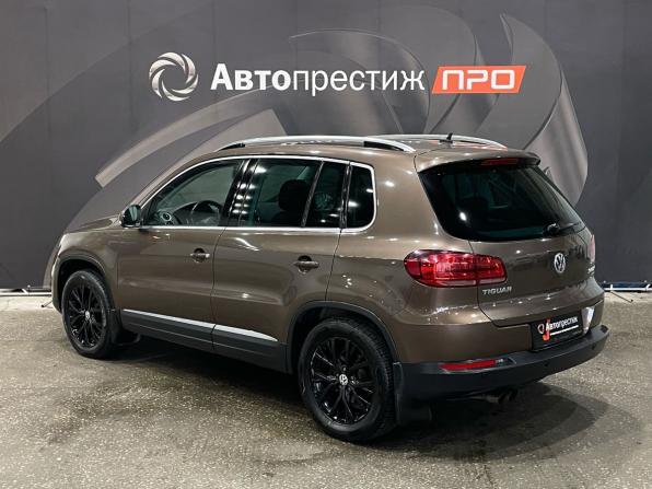 Volkswagen Tiguan I Рестайлинг с пробегом 2014 года, цена 1 350 000 рублей, 232720 км, внедорожник, Автокод Объявления