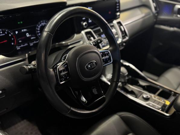 Kia Sorento IV с пробегом 2021 года, цена 3 960 000 рублей, 27970 км, внедорожник, Автокод Объявления