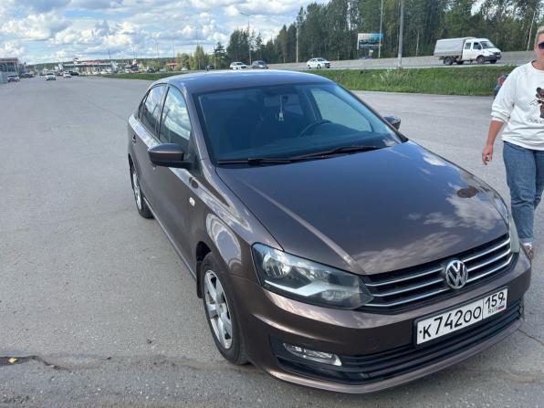 Volkswagen Polo V Рестайлинг с пробегом 2016 года, цена 1 037 000 рублей, 115187 км, седан, Автокод Объявления