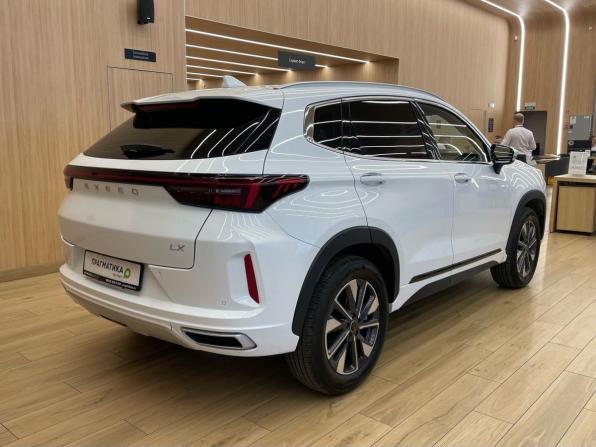 Exeed LX I Рестайлинг с пробегом 2024 года, цена 2 115 000 рублей, 7226 км, внедорожник, Автокод Объявления