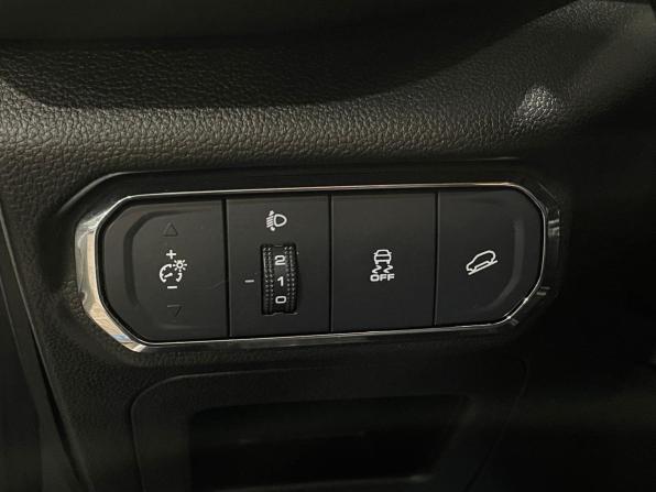 Haval Jolion I с пробегом 2021 года, цена 1 744 000 рублей, 51744 км, внедорожник, Автокод Объявления