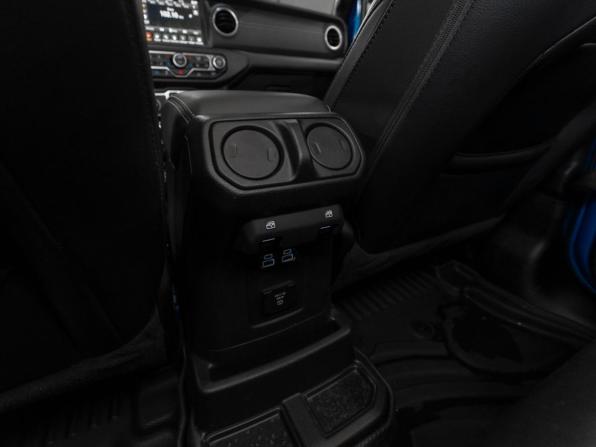 Jeep Wrangler IV (JL) с пробегом 2023 года, цена 5 400 000 рублей, 21950 км, внедорожник, Автокод Объявления