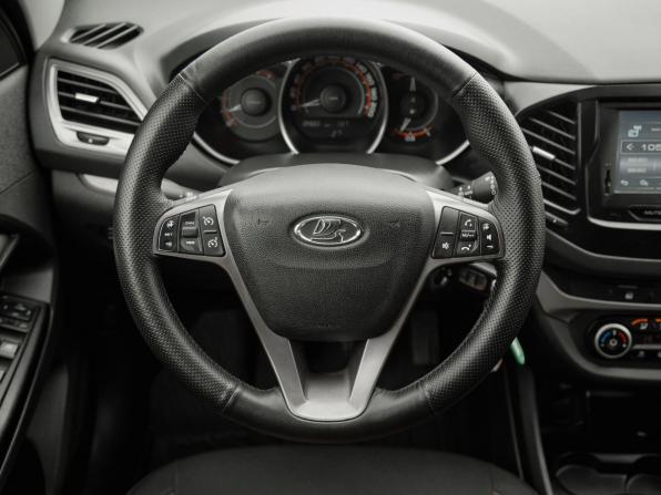 Lada (ВАЗ) Vesta I с пробегом 2017 года, цена 870 000 рублей, 134000 км, седан, Автокод Объявления